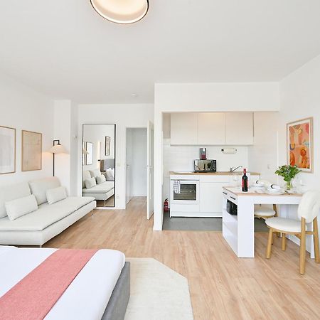 Beautiful And Stylish 1-Bedroom With Kitchen And King Size Bed Вупертал Екстериор снимка