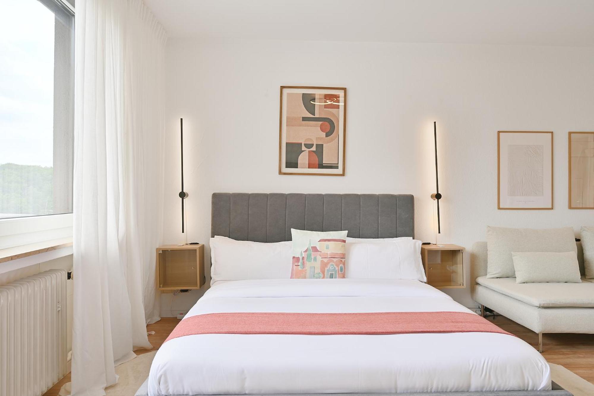 Beautiful And Stylish 1-Bedroom With Kitchen And King Size Bed Вупертал Екстериор снимка