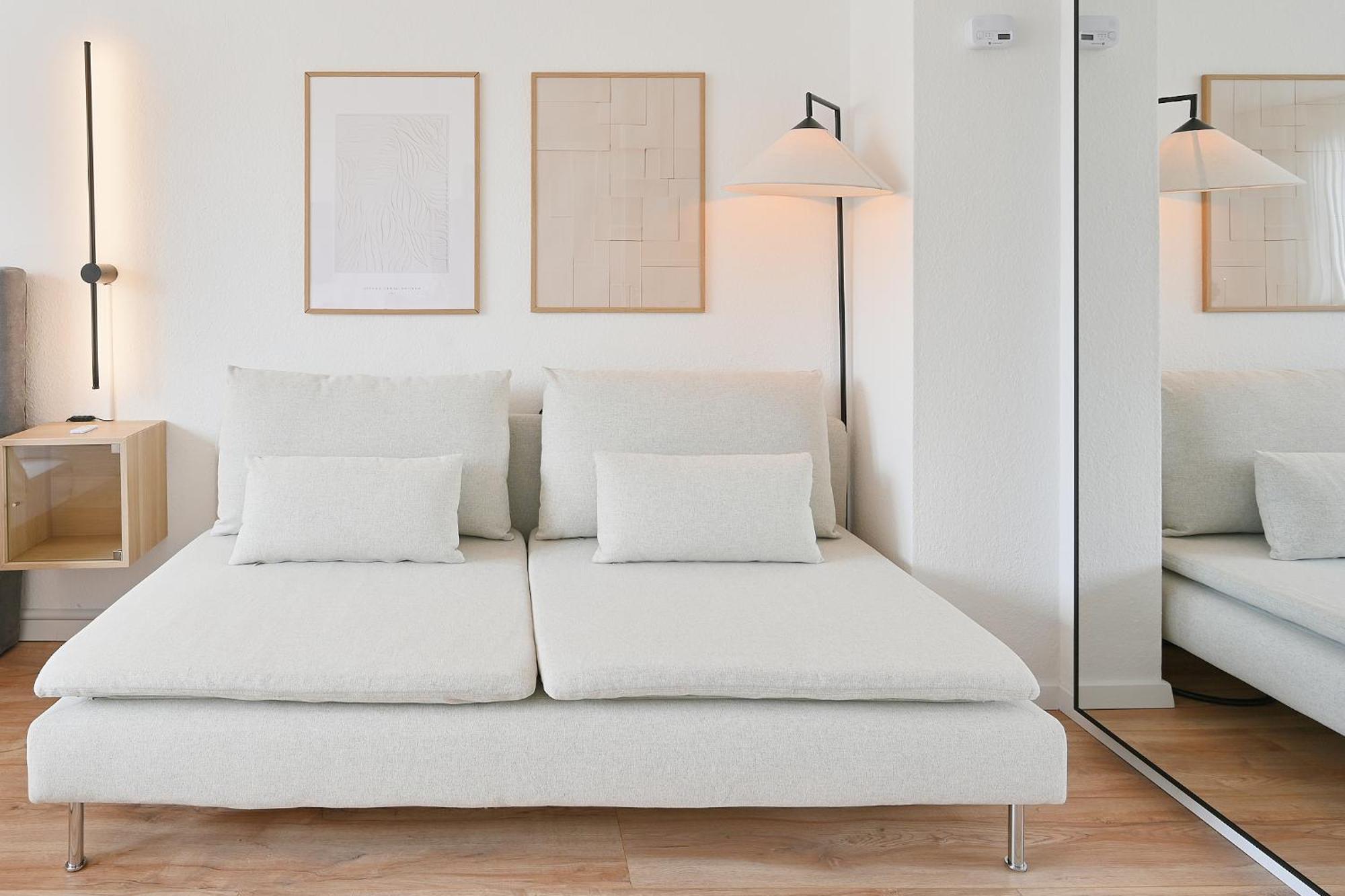 Beautiful And Stylish 1-Bedroom With Kitchen And King Size Bed Вупертал Екстериор снимка