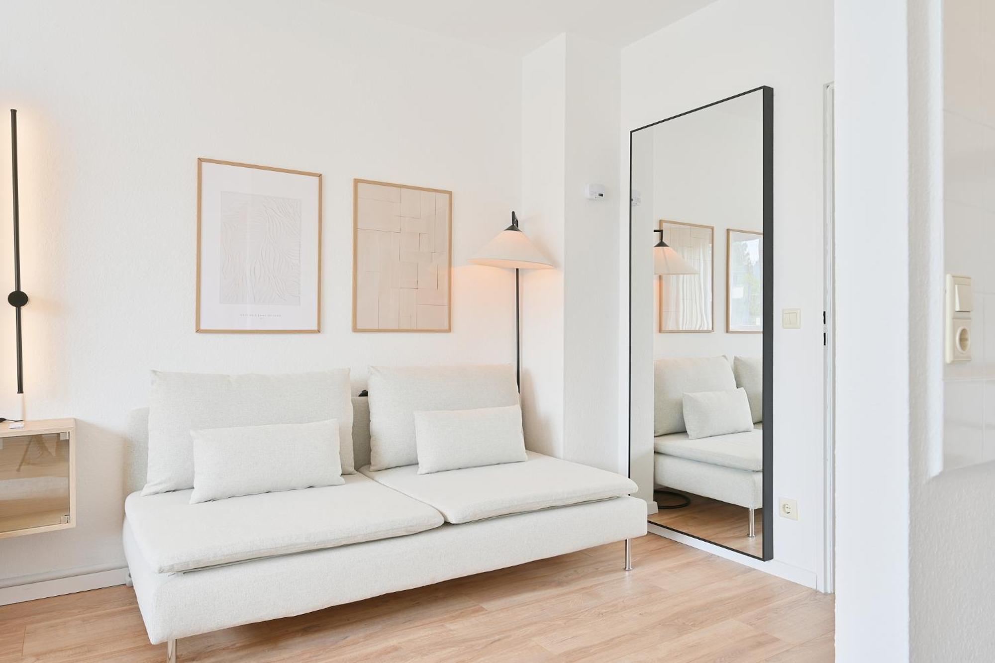 Beautiful And Stylish 1-Bedroom With Kitchen And King Size Bed Вупертал Екстериор снимка